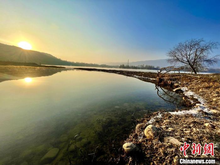 圖為青海省化隆縣黃河濕地景色。　李玉峰 攝